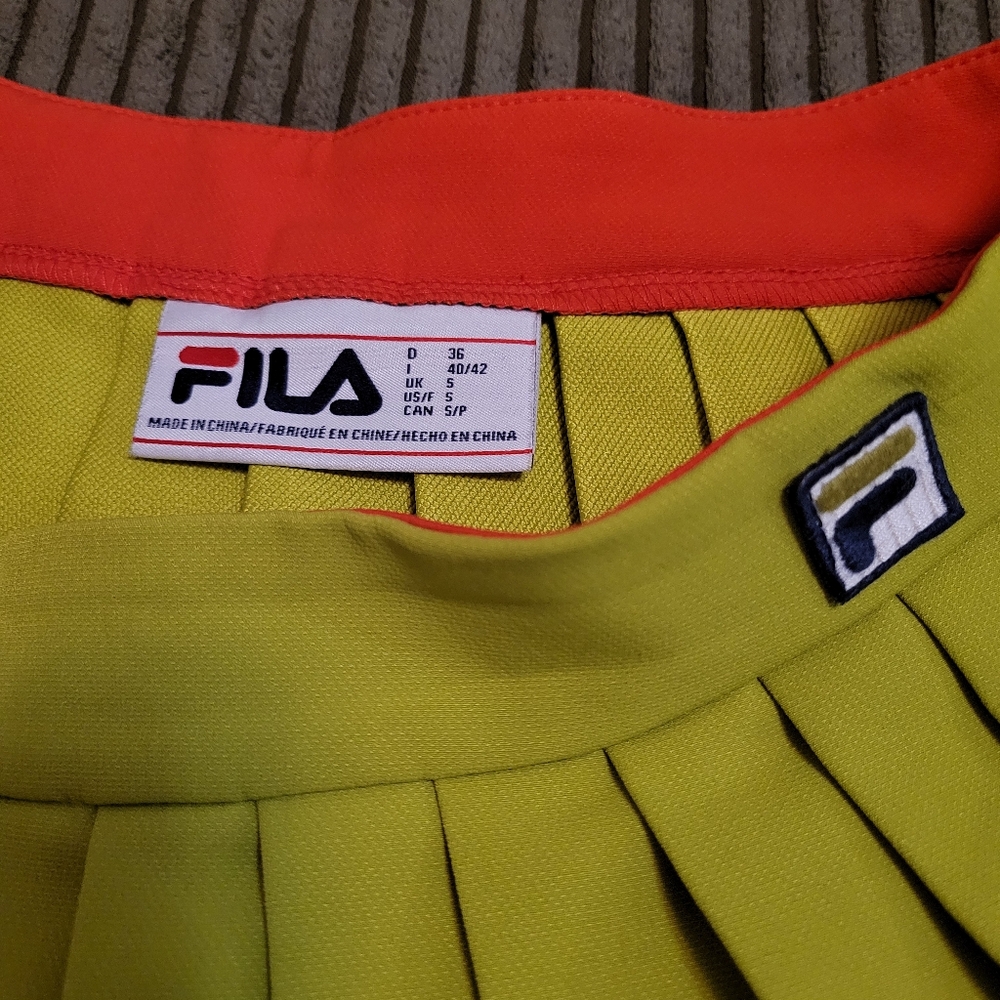 Fila X Urban Outfitters [Small] Pleated Tennis Skirt - Picture 4 of 6